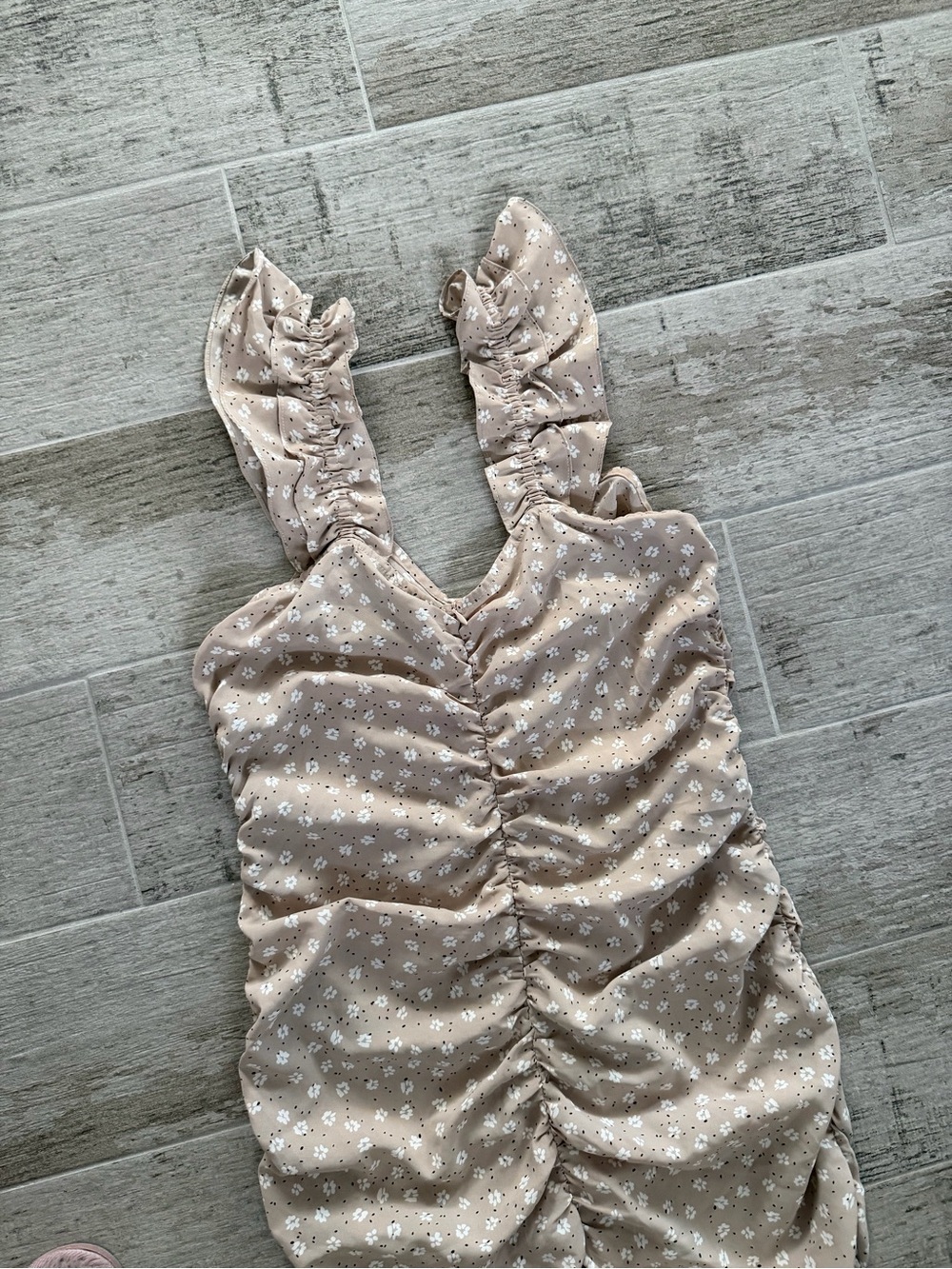 Beige Floral Ruffle Button-Front Sundress - Picture 8 of 8